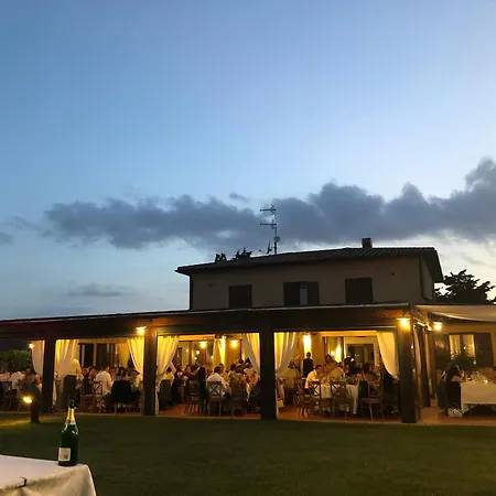 农家乐 La Giuncola *
